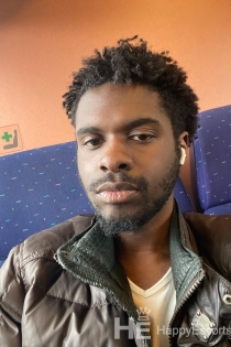 Érudit Wenzi Dobe, 22 ans, Escortes Lisbonne / Portugal - 3