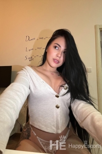 Eva, Age 21, Escort in San Giljan / Malta - 7