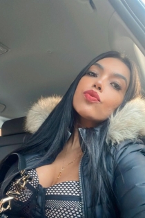 Luana, 37 anni, Milano / Italia Escort - 1