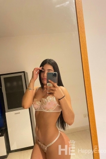 Sophie, Age 22, Escort in San Giljan / Malta - 3