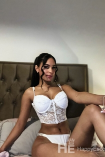 Camila, Age 21, Escort in San Giljan / Malta - 3