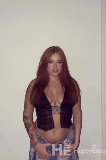 Rosa, Age 21, Escort in Tirana / Albania - 3