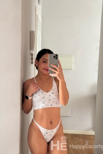 Mia, Alter 22, Escort in Málaga / Spanien - 2