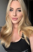 Alisa De, Age 25, Prague / Czech Republic Escorts