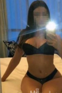 Lora, Age 31, Escort in Tirana / Albania - 2
