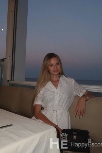 Miku Ollis, 23 anni, Dubai / Escort negli Emirati Arabi Uniti - 3