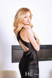 Anna, 24 anni, Roma / Italia Escort - 2