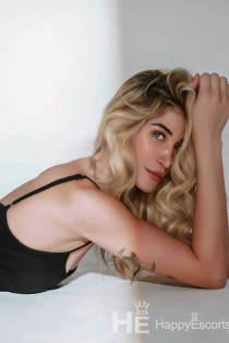 Nicole, 24 éves, Róma/Olaszország kísérők – 4