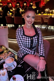 Sofia Dior, 26 ani, Bucuresti / Romania Escorte - 1