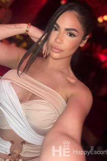 Fernanda, Miaka 24, London / Uingereza Wasindikizaji - 2