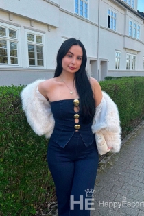 Ludovica Conte, Age 23, Escort in Dubai / UAE - 1