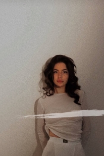 Alina, 23 let, Istanbul / Turecko Eskorty - 4