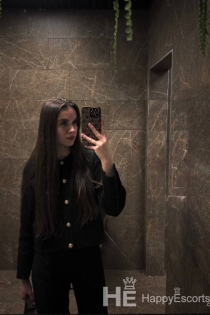 Julia, Yaş 20, İstanbul / Türkiye Eskortlar - 1