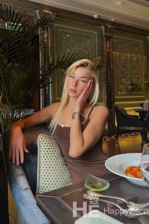 Elina, 20 let, Istanbul / Turecko Eskorty - 3