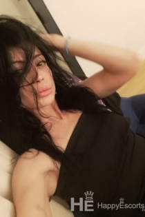 Ece, 27 ans, Batoumi / Géorgie Escortes - 2