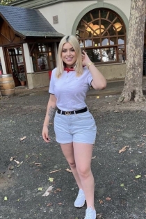 Nadia, Umri wa miaka 29, Metz / Ufaransa Wasindikizaji - 1