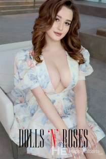 Aneta, Age 19, Escort in Dubai / UAE - 2