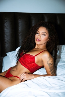 Anitta, 23 años, Sevilla / España Escorts - 3