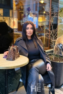Linda, Usia 30, ​​Pengawal Wina / Austria - 1