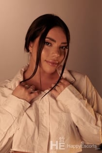 Sofia Monteiro, Age 23 - 9