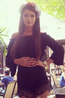 Bella, 22 m., Bukareštas / Rumunija Palydos – 4
