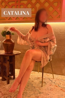 Catalina, Miaka 25, Barcelona / Uhispania Wasindikizaji - 1