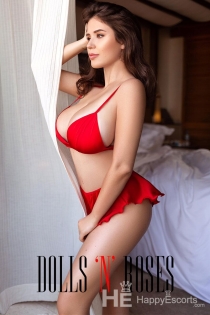 Arina, Age 19, Escort in London / United Kingdom - 3