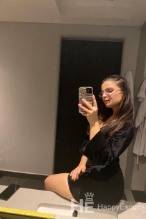 Selissa, Age 27, Escort in Tunis / Tunisia - 2
