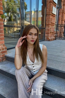 Nina Bloom, 20 let, Dubaj / SAE Escorts - 1