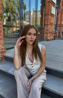 Nina Bloom, Umri wa miaka 20, Dubai / UAE Wasindikizaji