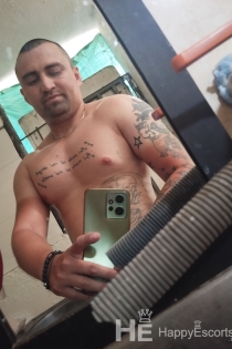 Esteban Romero, Age 31, Escort in Essen / Germany - 1