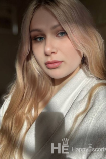 Viktoria, Age 31, Escort in Tirana / Albania - 1