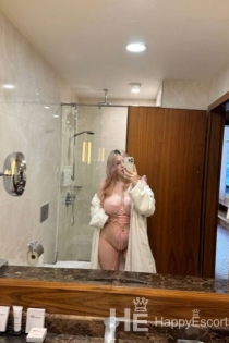 Viktoria, Age 31, Escort in Tirana / Albania - 4