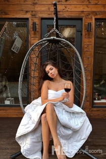 Masha, 25 m., Budapeštas / Vengrija Palydos – 4