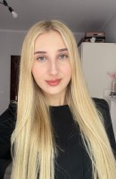 Mila, 20-vuotias, Dubai / Arabiemiirikuntien saattajat