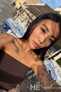 Milanayami, 23 anni, Palermo / Italia Escort - 6