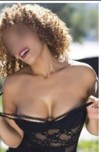 Sheyla, Age 45 - 1