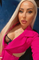 Lina, Age 22, Escort in Tirana / Albania