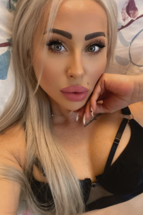 Lina, 22 let, Tirana / Albánie Escorts – 2