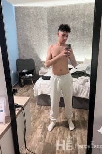 Angelo, 21 metų, Atėnai / Graikija. Eskortai - 15.