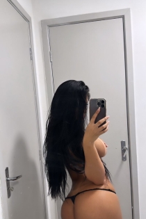 Lara, 24 år, Frankfurt am Main / Tyskland Escorts - 4
