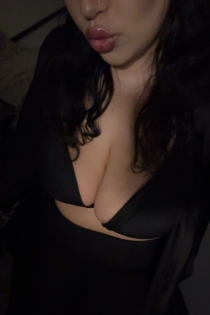 Anissa, Age 24, Escort in Rotterdam / Netherlands - 4