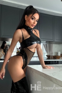 Alina, Miaka 24, Milan / Italia Wasindikizaji - 2