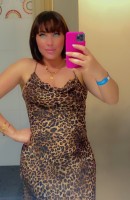 Razane, 28 tuổi, Toulon / Pháp hộ tống