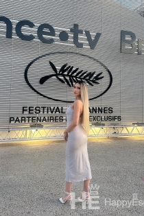 Sky, 22 let, Cannes / Francija Spremljevalke - 5