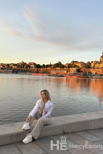 Emma, ​​20 let, Cannes / France Escorts - 5