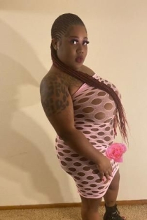 Candy, Age 24, Escort in Saint Paul MN / USA - 3