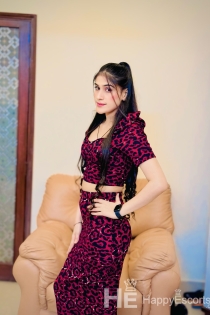 Saba, 19 anos, Karachi / Paquistão Acompanhantes - 3
