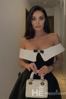 Yazenia Luter, Yaş 23, Dubai / BAE Eskortlar - 3