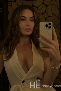 Tina, Yaş 22, Bodrum / Türkiye Escortlar - 4